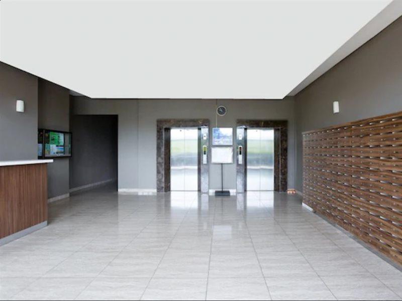 Oyo 2582 Apartemen Serpong Green View Tangerang Exterior foto